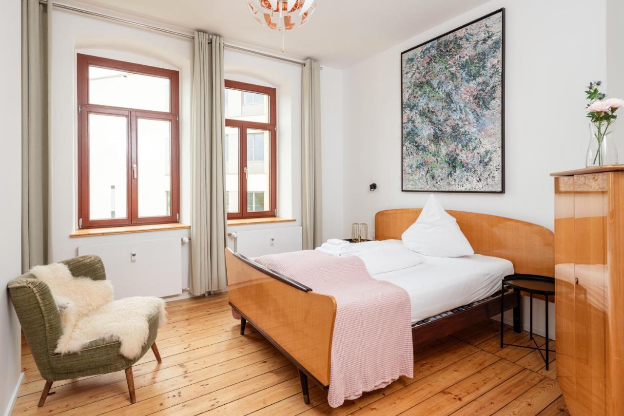 Kuenstlerzimmer Im Kulturhaus Haeselburg Gera Bagian luar foto