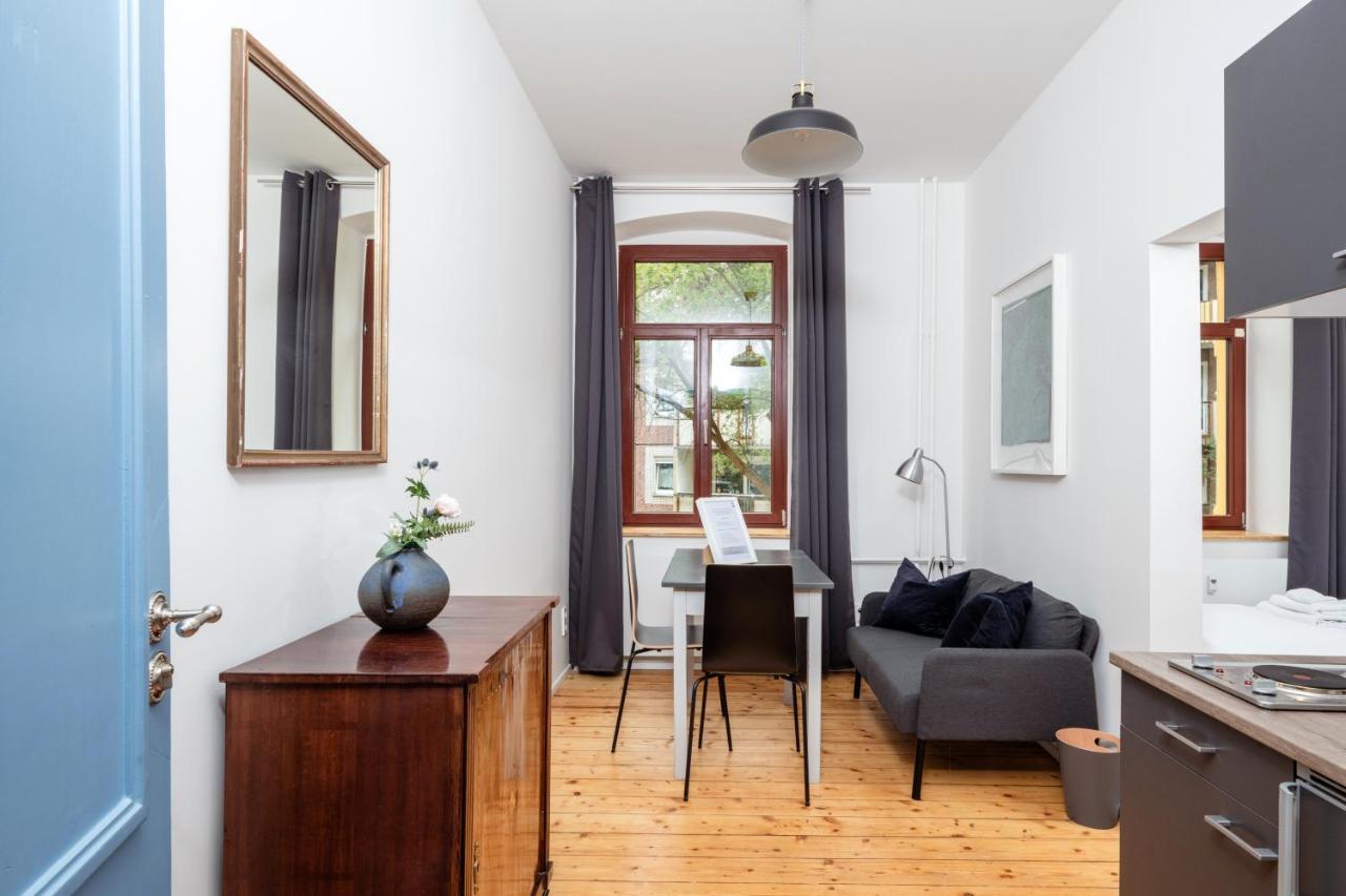 Kuenstlerzimmer Im Kulturhaus Haeselburg Gera Bagian luar foto