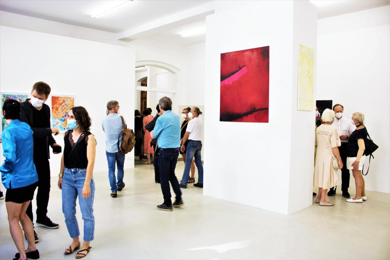 Kuenstlerzimmer Im Kulturhaus Haeselburg Gera Bagian luar foto