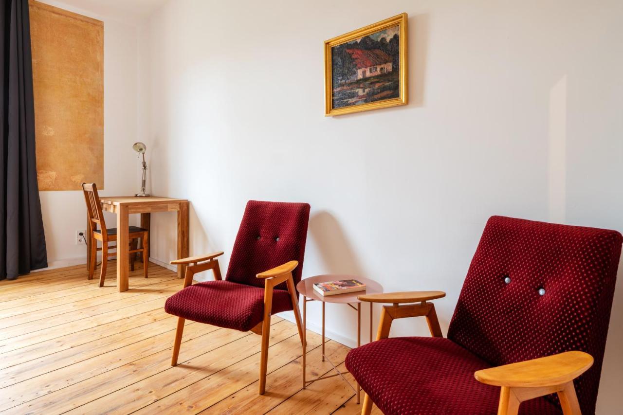 Kuenstlerzimmer Im Kulturhaus Haeselburg Gera Bagian luar foto