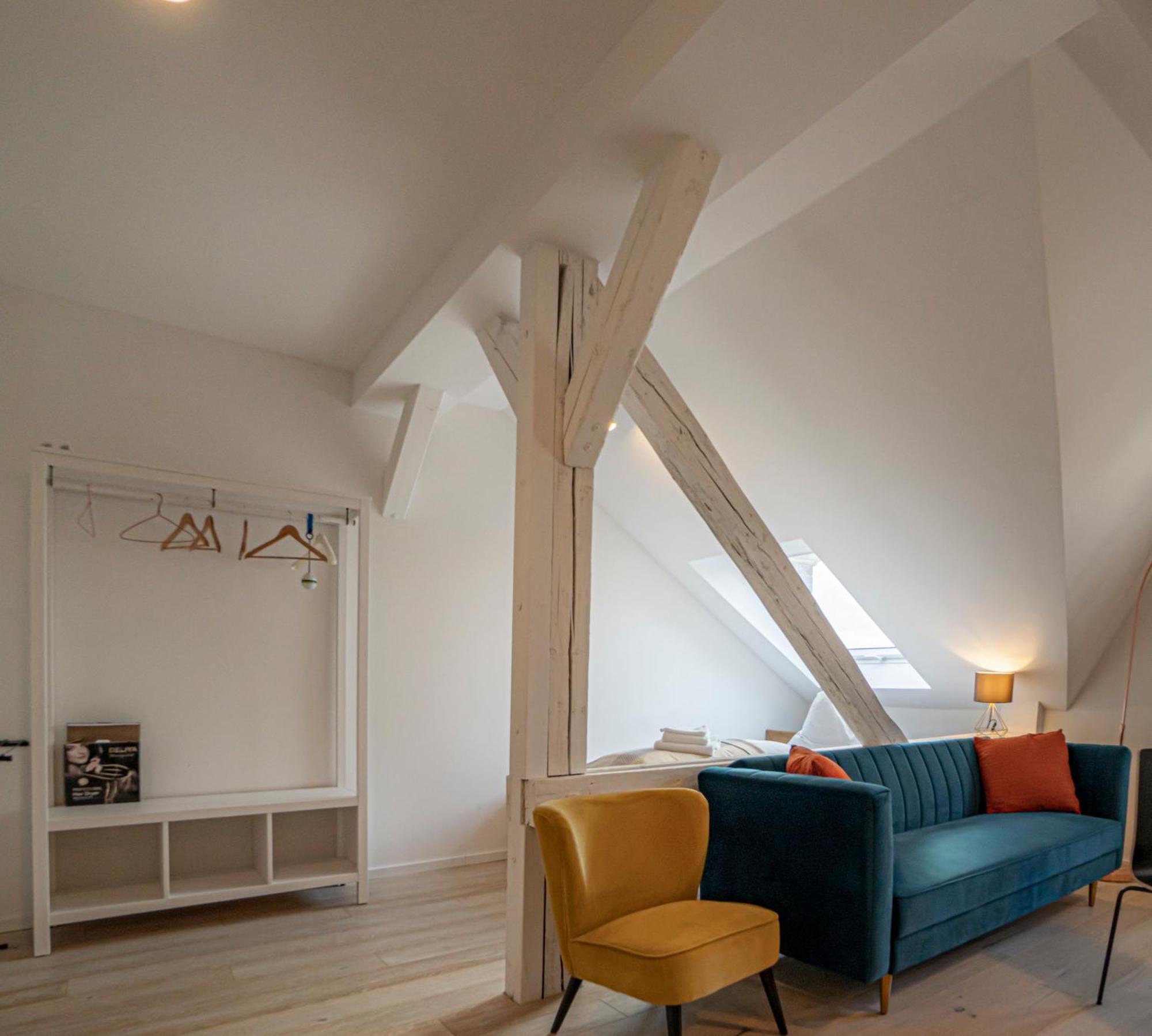 Kuenstlerzimmer Im Kulturhaus Haeselburg Gera Bagian luar foto
